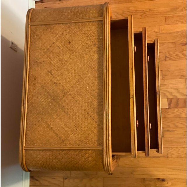 Mid 20th Century Vintage 70s Pencil Reed Rattan Waterfall Three Drawer Chest Attributed Gabriel Crespi For Sale - Image 5 of 12