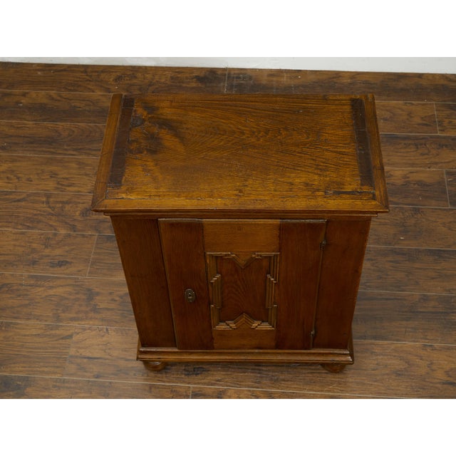 Wood Italian 1820s Small Oak Cabinet with Single Door and Geometric Carved Motif For Sale - Image 7 of 11