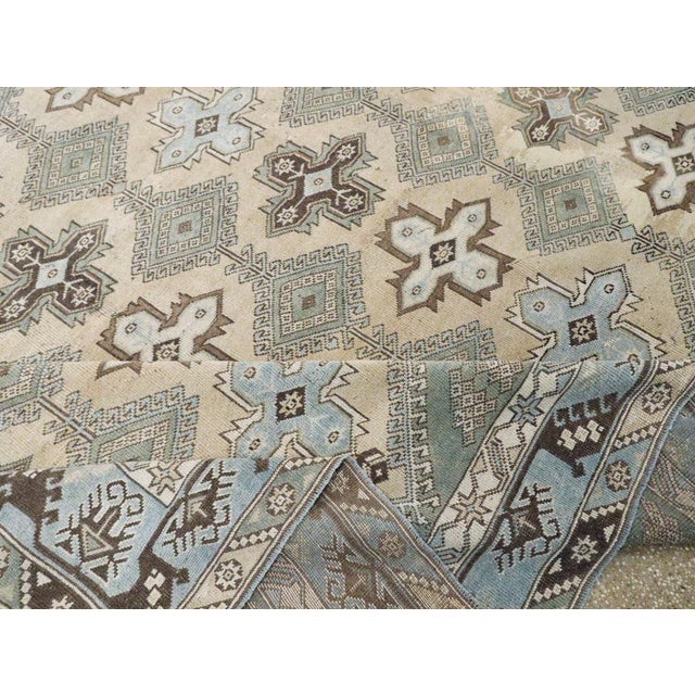 Galerie Shabab Collection Mid-20th Century Handmade Turkish Anatolian Room Size Carpet For Sale In New York - Image 6 of 7