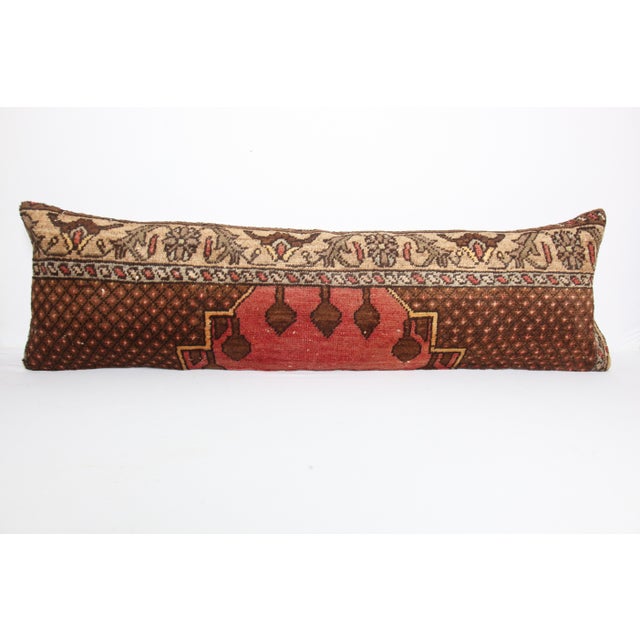 Here i am listing a 100% Handmade double knotted rug pillow cover, made from Vintage Anatolian carpet rug. This’s a modern...
