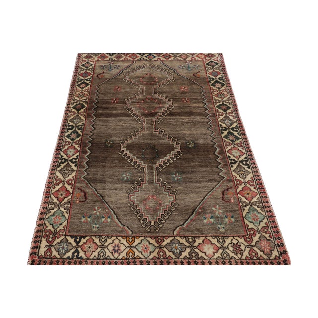 1950s Vintage Gabbeh Persian Rug in Beige-Brown With Geometric Medallion - Rug & Kilim For Sale - Image 5 of 8