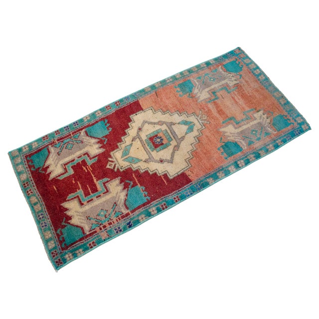 1960s Hand Knotted Small Oushak Rug Mini Rug Mat Entry Decor Bath Mat - 1'8" X 3'7" For Sale - Image 4 of 14