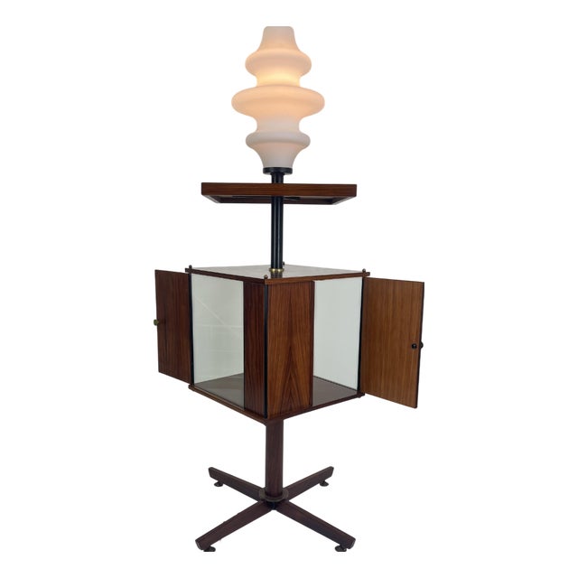 Illuminated Rotating Cabinet in the style of Ico Parisi, Italy, 1960s For Sale