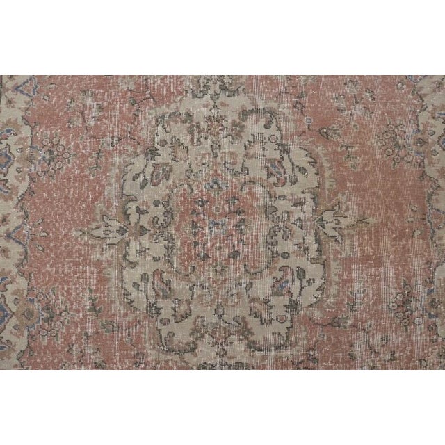 Vintage Distressed Anatolian Area Rug, Faded Terracotta and Grey-Blue Floral Medallion For Sale In Phoenix - Image 6 of 10