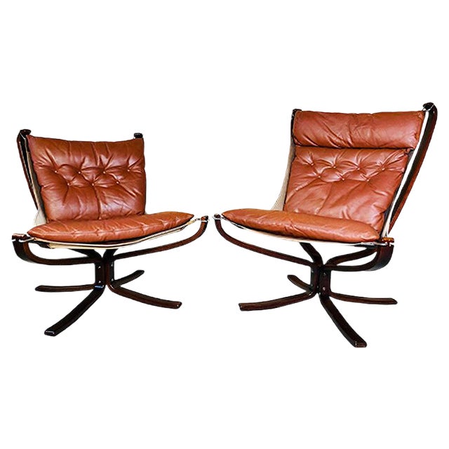 Vintage Leather Lowback and Highback Falcon Chairs by Sigurd Resell, Set of 2 For Sale