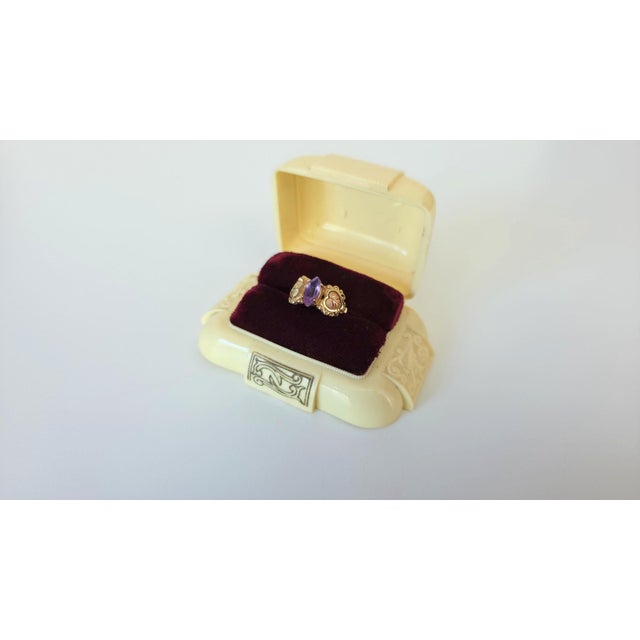 Antique 14k Yellow and Rose Gold Amethyst Sweetheart Ring, Circa 1890–1910, Size 10 For Sale - Image 16 of 17