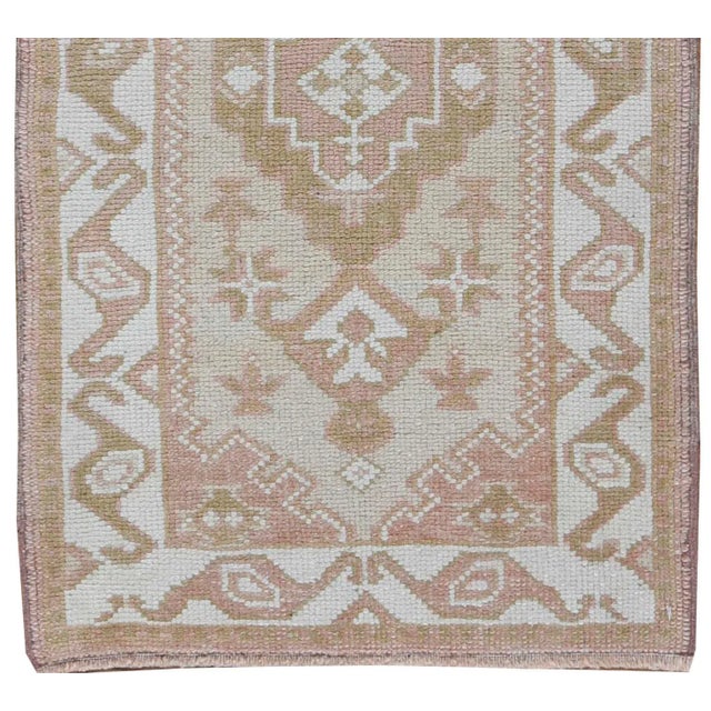 Vintage Turkish Yastik Rug - 1'9" X 3' For Sale - Image 4 of 5