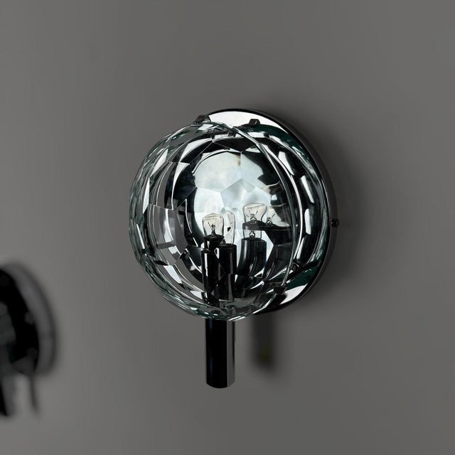 Faceted Glass Wall Lights attributed to Pia Guidetti Crippa for Lumi Milano, 1960s, Set of 3 For Sale - Image 17 of 18