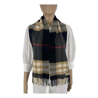 Burberry Black Plaid 100% Cashmere Scarf For Sale