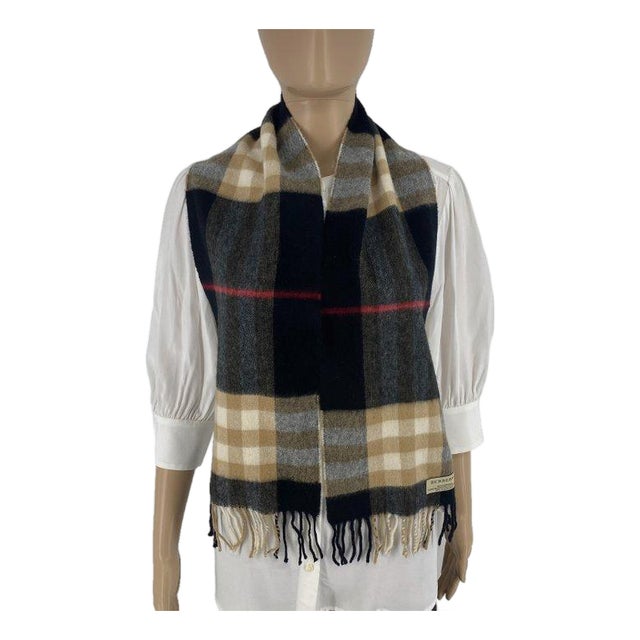 Burberry Black Plaid 100% Cashmere Scarf For Sale