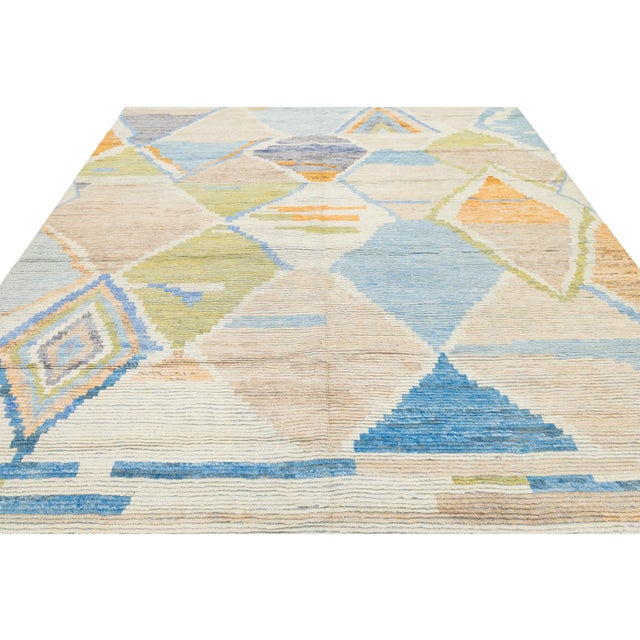 Abstract Abstract Geometric Moroccan Style Hand-Knotted Wool Rug – Pastel & Earth Tones For Sale - Image 3 of 11