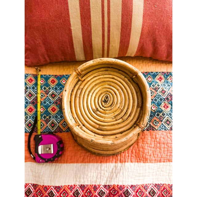 Vintage Mid Century Italian Pencil Reed Bamboo Rattan Log Basket With Brass Trim and Handles. For Sale In Charleston - Image 6 of 8