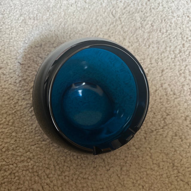 1950s Vintage Viking Glass Cobalt Blue Orb Cigar/Cigarette Ashtray For Sale - Image 5 of 10