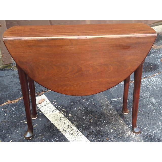 19th Century Victorian Period Queen Anne Style Walnut Drop-Leaf Center Table. Great Versatility as the the table may be...