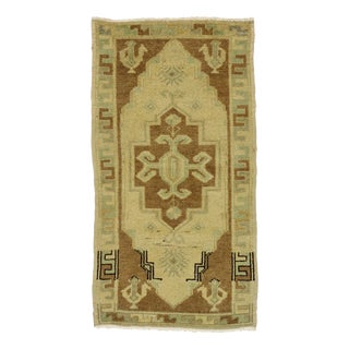 Vintage Turkish Yastik Rug - 01'09 X 03'03 For Sale