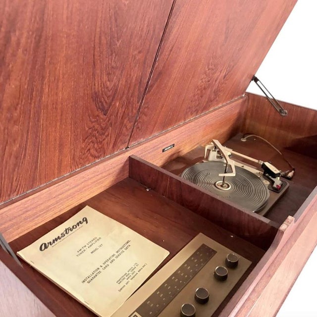 Brown Mid-Century Modern Radiogram with Armstrong Amplifier and Tandberg Speaker in Teak, 1960s For Sale - Image 8 of 11