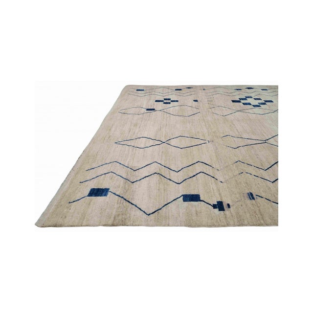 Blue & Cream Oversized Modern Rug For Sale - Image 4 of 7