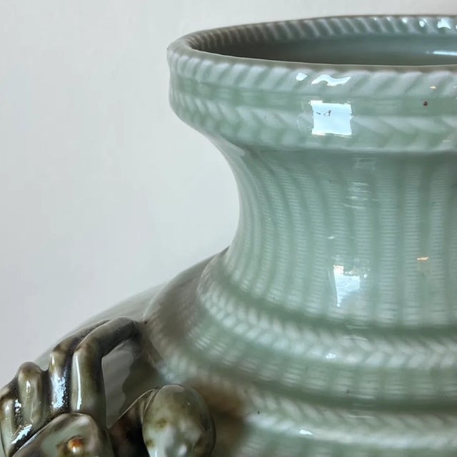 Antique Japanese Ribbed Porcelain Vase in Celadon Glaze With Braided Detail and Crab Fishne For Sale In Los Angeles - Image 6 of 9