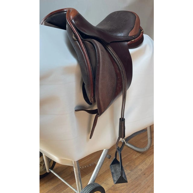 1990s Lauriche English Jumping Saddle Serial #2193 - For Sale - Image 9 of 12
