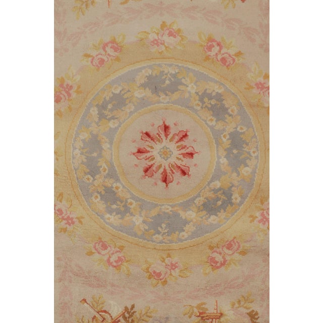 Traditional Oversized Antique French Savonnerie Rug With Floral Medallion - Rug & Kilim For Sale - Image 3 of 9