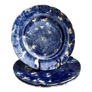 Set of Three 19th Century Blue and White Sponge Ware Dinner Plates