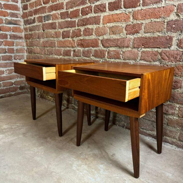 Vintage Danish Nightstands, 1960, Set of 2 For Sale - Image 4 of 5