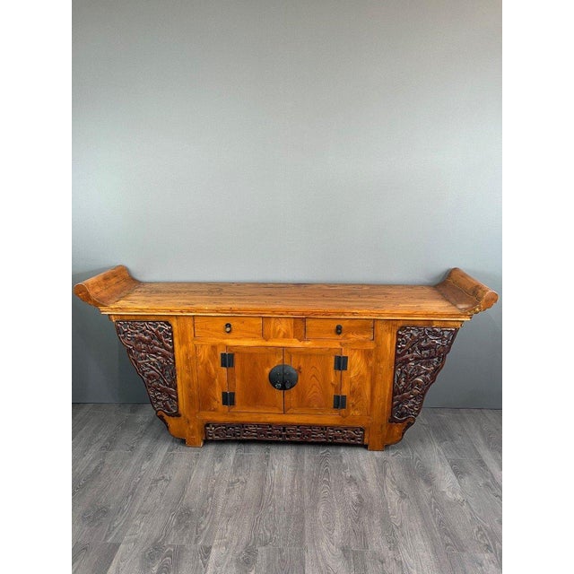 Admire this splendid antique Japanese console table, a perfect example of Japanese elegance and craftsmanship. Made of...