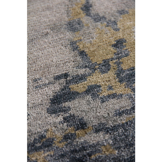 Contemporary Exquisite Rugs, Dartford, Hand knotted, Bamboo/Silk, Blue/Gray (8'x10') Area Rug For Sale - Image 3 of 10