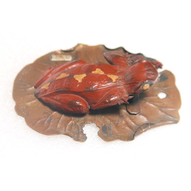 Metal Late 19th Century Meiji Period Japanese Gold and Silver Inlaid Bronze Frog Group (Clip) For Sale - Image 7 of 16
