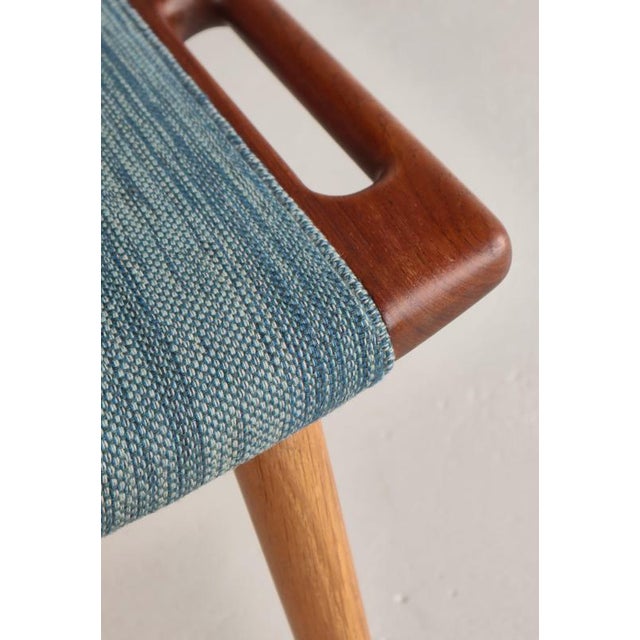 Set of Vintage Mama Bear Lounge Chair and Ottoman in Oak and Teak by Hans J. Wegner for A.P. Stolen, 1950s For Sale - Image 11 of 18