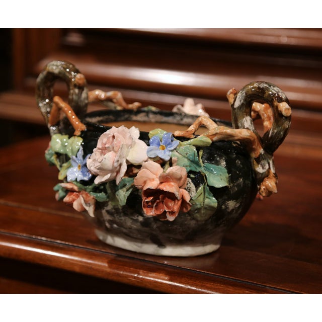 French 19th Century French Montigny-Sur-Loing Barbotine Jardinière With Floral Relief For Sale - Image 3 of 10