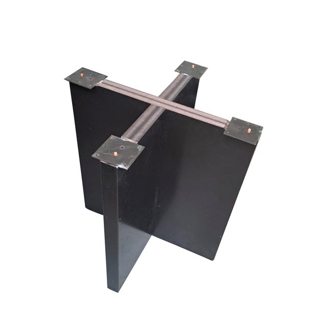 Rare and impressive Italian design table from the 1970s, featuring a substantial square top composed of modular white...