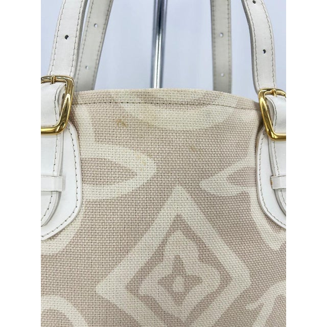 Louis Vuitton Tahitienne Cabas Bag Limited Edition For Sale - Image 9 of 11