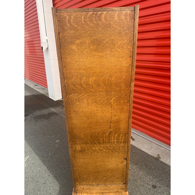 Antique Tiger Oak 4 Drawer Filing Cabinet by Yawman & Frbe MFG Co. For Sale - Image 11 of 17