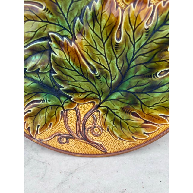 Rustic Large German Majolica Leaf Plate, Circa 1900 For Sale - Image 3 of 5