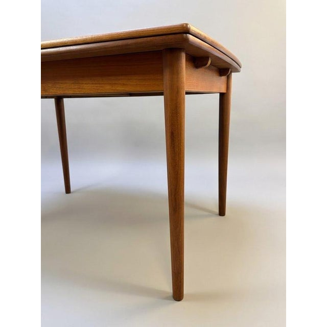 Mid-Century Danish Teak Dining Table (1960s) For Sale - Image 3 of 7