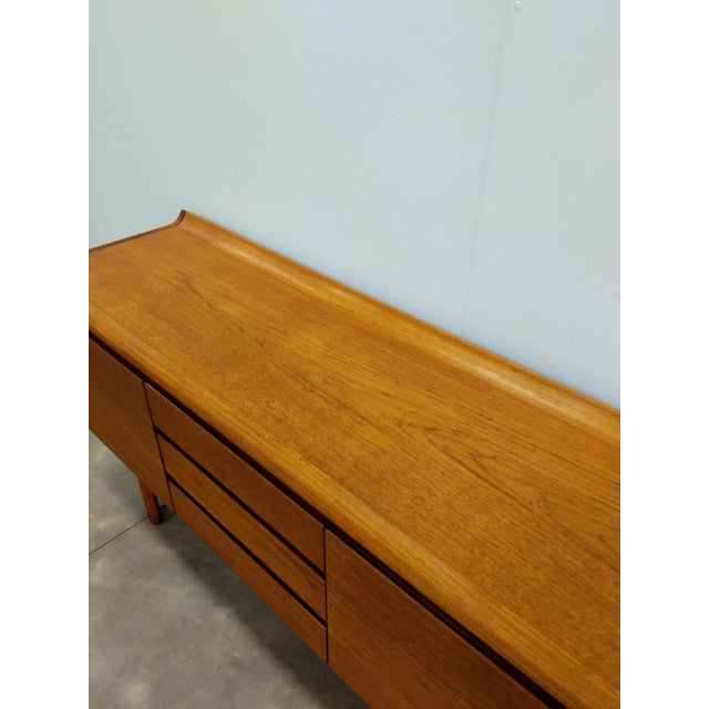 1960s Vintage Mid Century Modern Teak Credenza by White and Newton For Sale - Image 9 of 12
