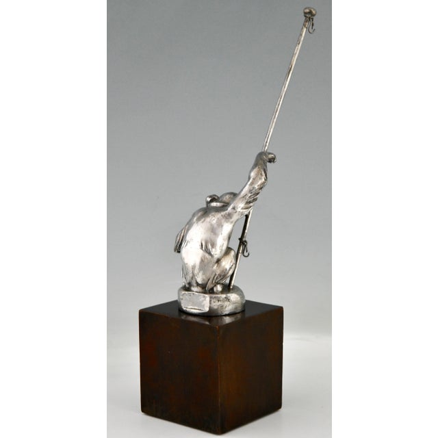 Art Deco Boubou Porte Drapeau Monkey Car Mascot with Flag Pole by Max Le Verrier, 1920s For Sale - Image 3 of 12