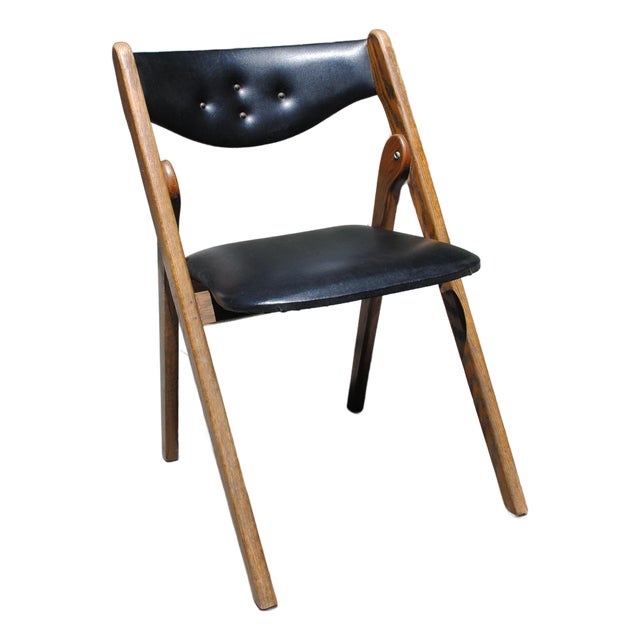 Mid Century Modern Willkie Folding Accent Chair - Black Vinyl - Oak For Sale