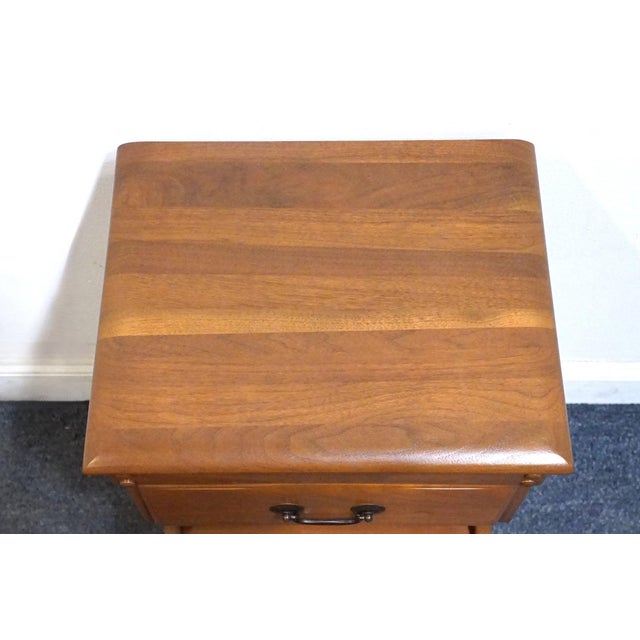 Abernathy Furniture Co. Solid Hard Rock Maple Early American 16" Open Cabinet Nightstand For Sale - Image 9 of 12