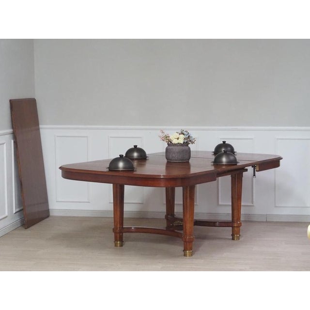 Extendable Dining Table in Mahogany For Sale - Image 10 of 18