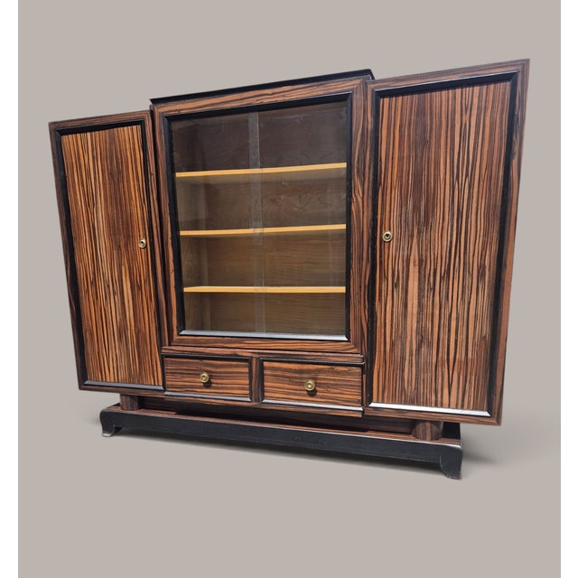 French Art Deco Makassar Study with Crescent-Shaped Desk, 1930, Set of 2 For Sale - Image 3 of 10