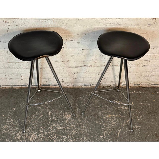 Mid-Century Modern Pair of Vintage Modern Chrome Bar Stools For Sale - Image 3 of 9