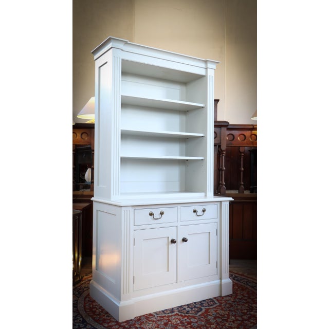 Kitchen Dresser Cabinet in Painted Pine from Laura Ashley, 2010s For Sale - Image 17 of 18