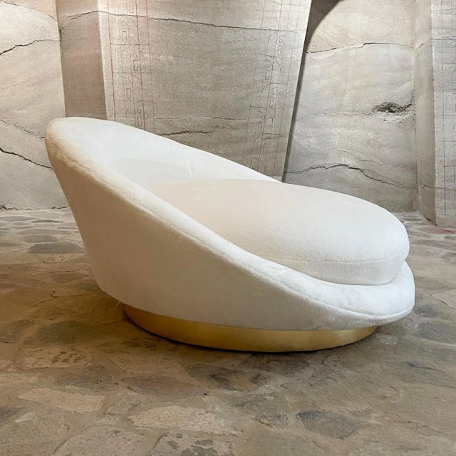 Mid-Century Modern 1970s Mid-Century Modern Satellite Lounge Chair Milo Baughman For Sale - Image 3 of 13
