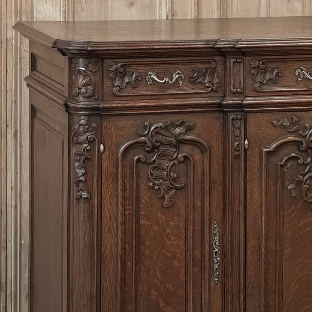 19th Century Liegoise Louis XIV Three Door Buffet For Sale - Image 4 of 16