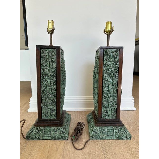 Pair of Vintage Mid Century Modern Zarebski Malachite Mexican Mayan Design Table Lamps For Sale In Los Angeles - Image 6 of 11