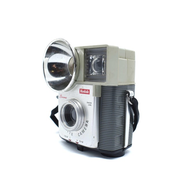 Mid-Century Modern Mid-Century Vintage Kodak Brownie Starmite 127 Film Camera For Sale - Image 3 of 7