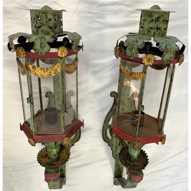 Mediterranean Vintage Italian Venetian Style Painted Tole Wall Sconce Candle Lanterns- A Pair For Sale - Image 3 of 18