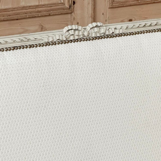 19th Century French Louis XVI Painted Canapé ~ Settee For Sale - Image 14 of 18